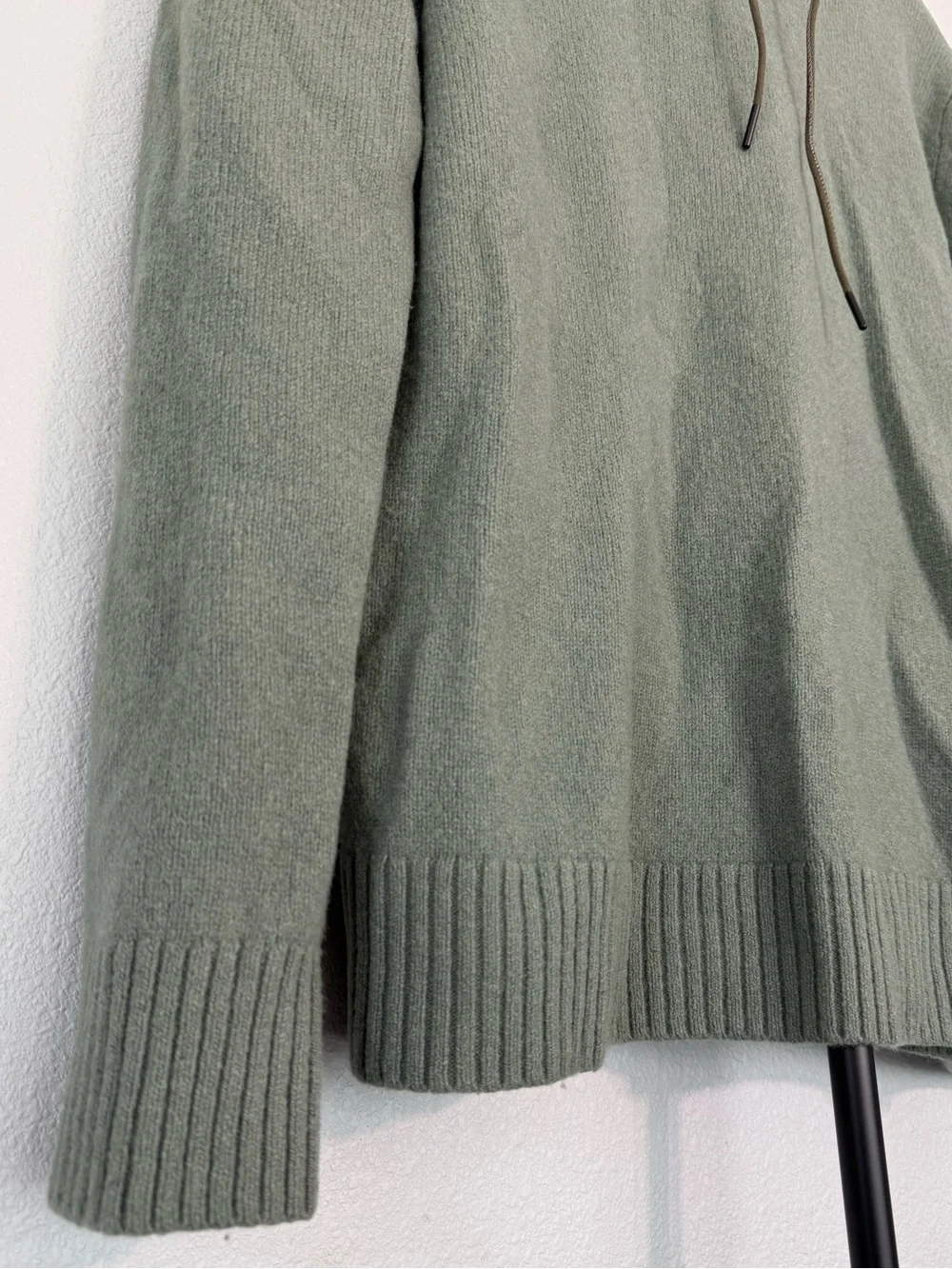 Vince Merino Wool Yak Blend Knit Hoodie Sage Green Quiet Luxury Men Size XL